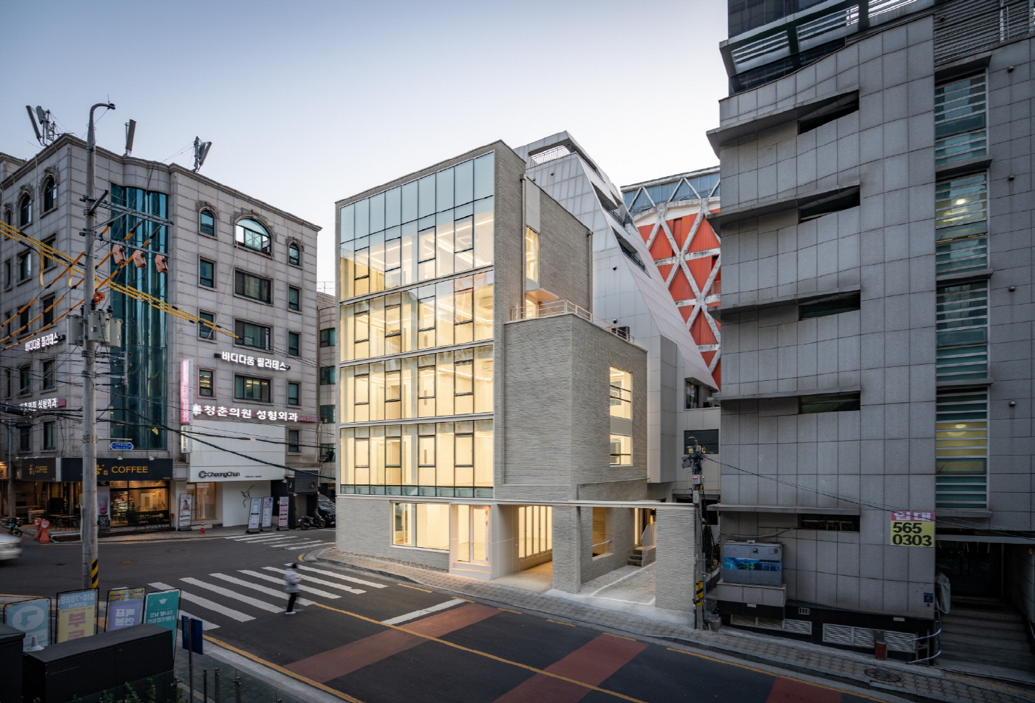 Yeoksam, Seoul 시공 사진 1