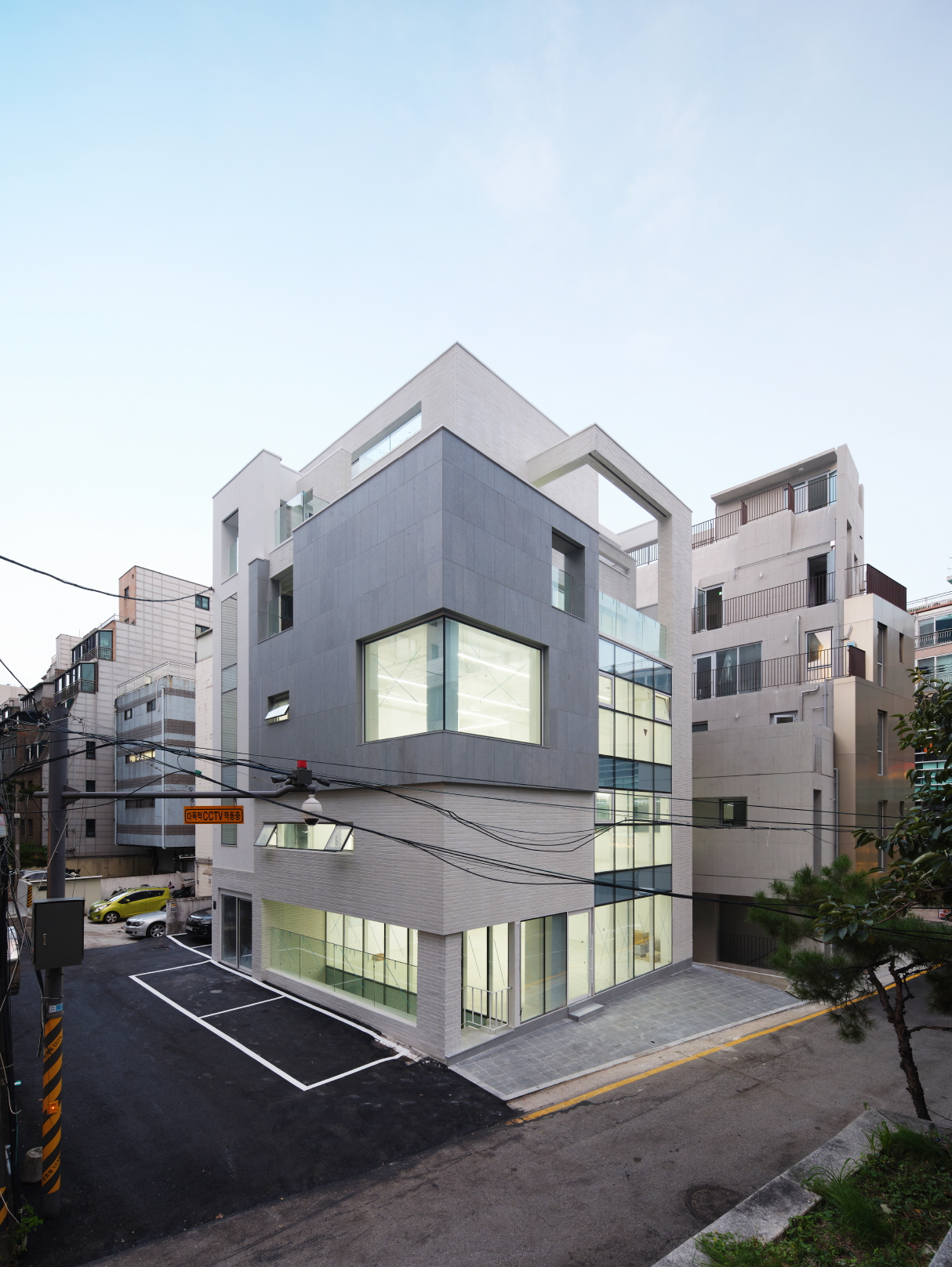 Yeoksam, Seoul 시공 사진 2