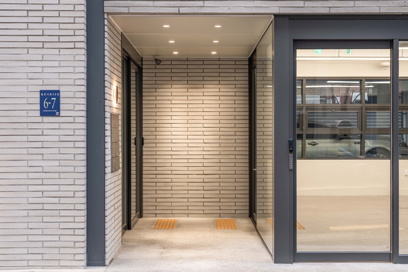 Nonhyeon, Seoul 시공 사진 4